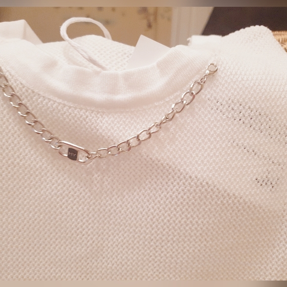 Mesh shirt with silve chain on the neck - Picture 4 of 4